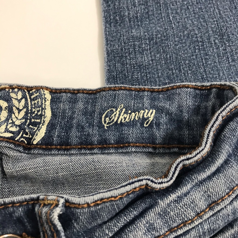 (SOLD)SO Intentionally Distressed Skinny Jeans - Picture 6 of 10
